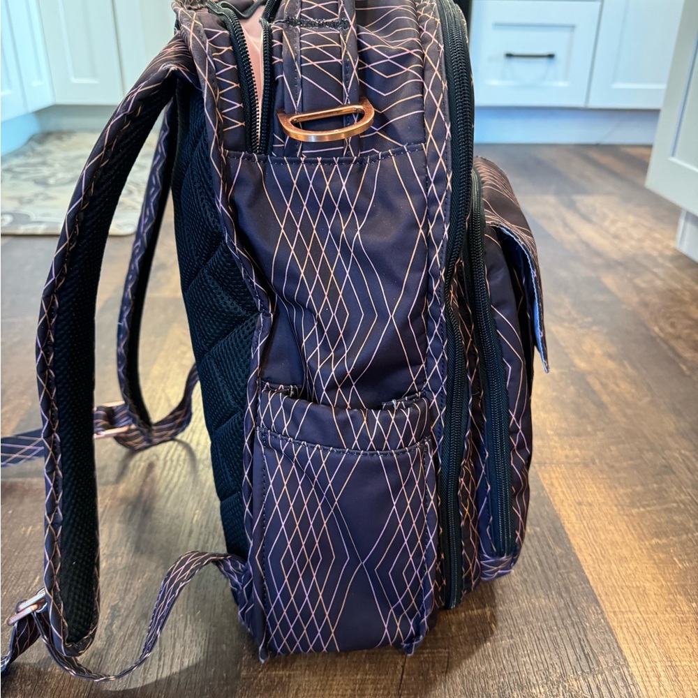 Jujube diaper bag backpack - Picture 3 of 10